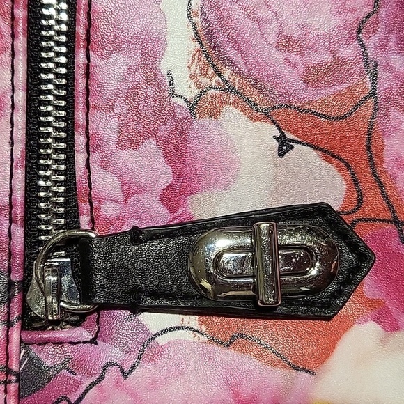 Reed Modern American Luxury Pink Floral 11" x 8" Clutch Purse - Picture 5 of 11